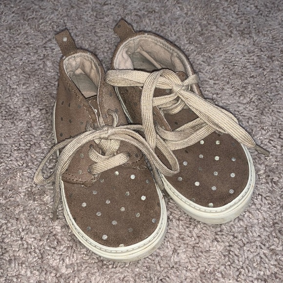 Gap toddler high sneakers - Picture 1 of 5
